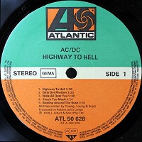 AC/DC - HIGHWAY TO HELL